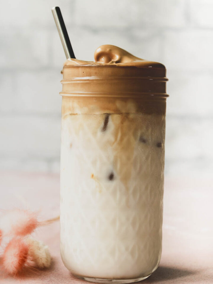 Dalgona Coffee