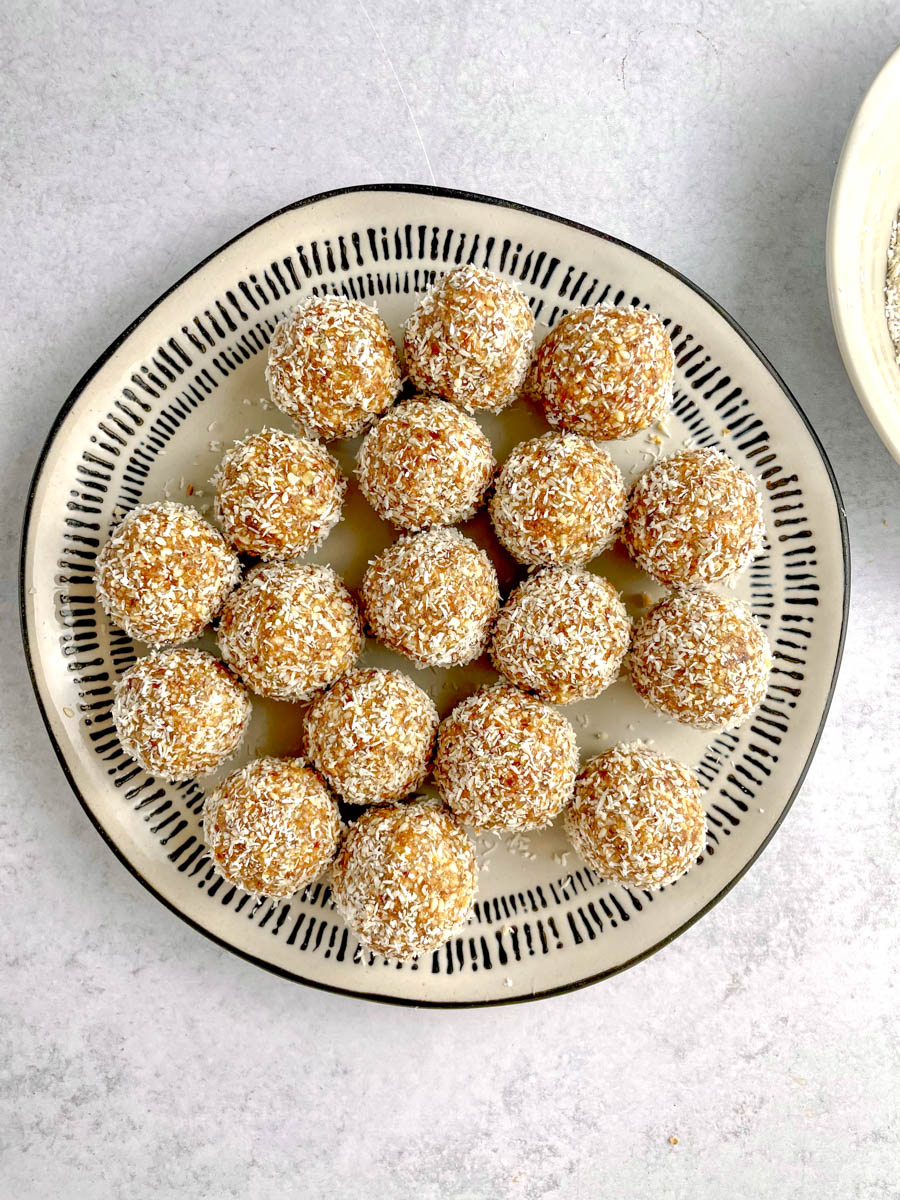 Peanuts and Sesame Protein Balls