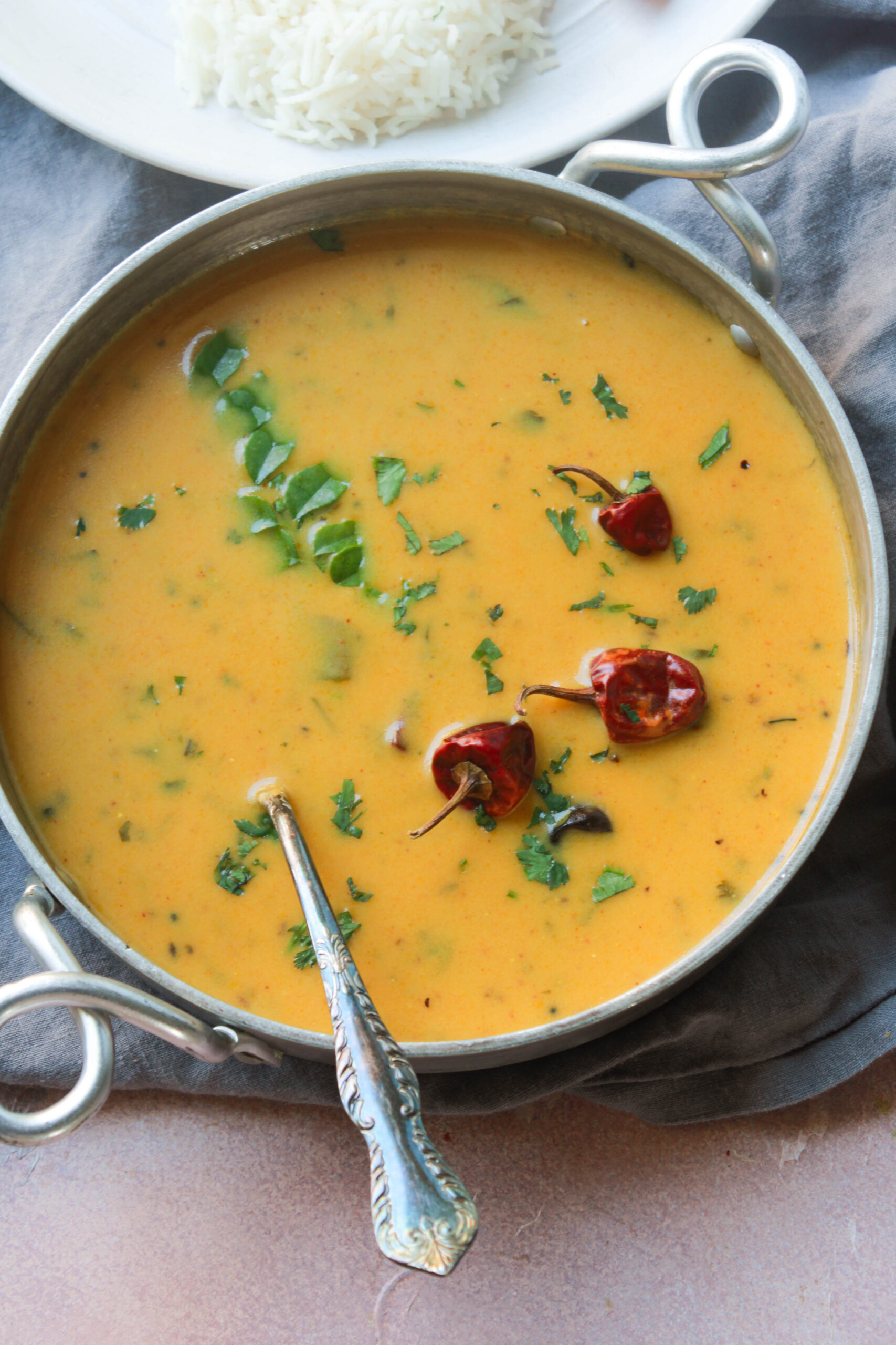 Fajeto, Gujarati Mango Kadhi, Aam ki Kadhi - The Whisk Addict