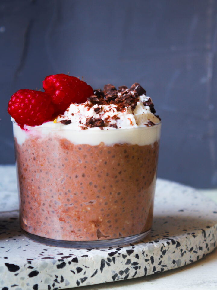 Overnight Chocolate Oats and Chia Pudding - The Whisk Addict