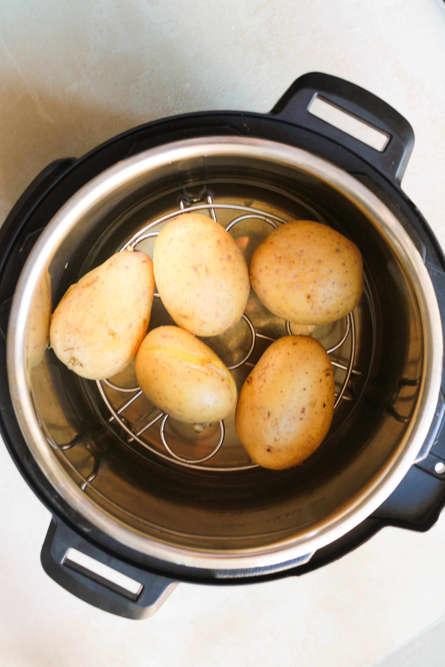 How to Cook Potatoes Using Instant Pot