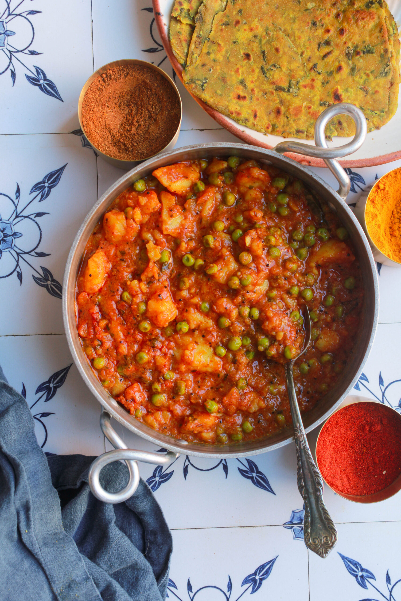 Aloo Matar | Potato and Peas Curry