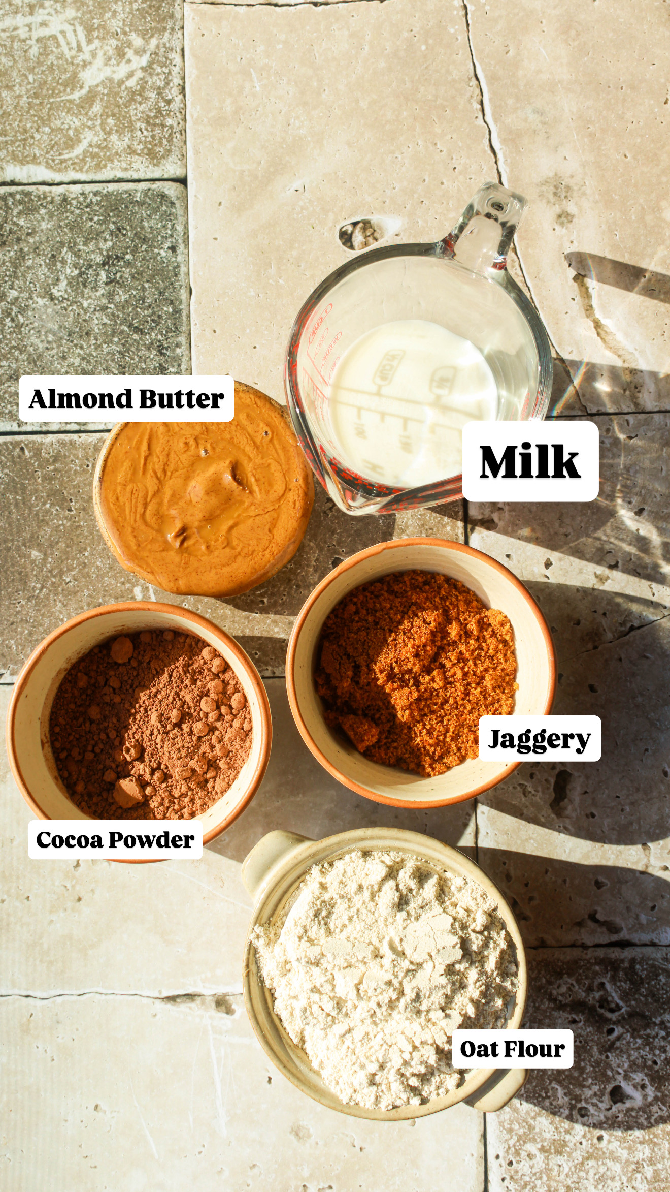 Ingredients to make 5 ingredients oat chocolate cookies