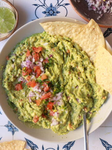 Easy Guacamole Recipe